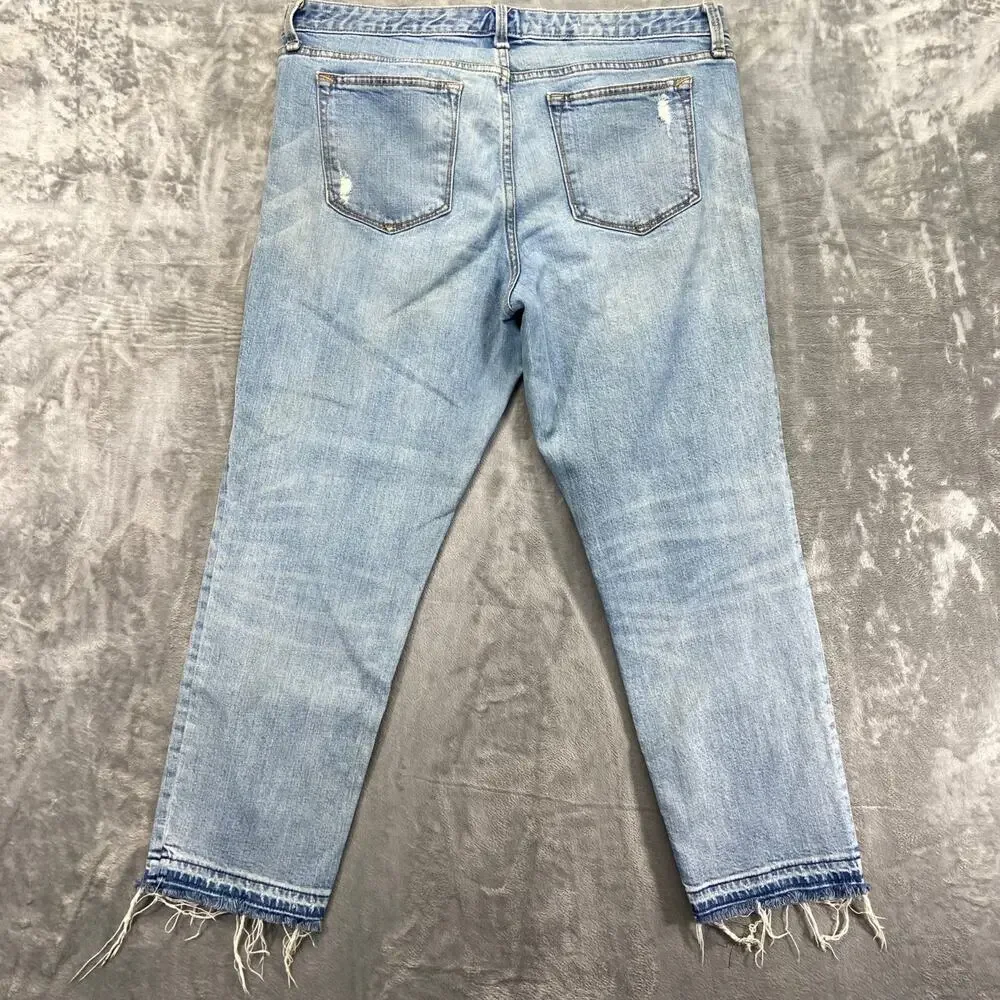 Gap 1969 Real Straight Distressed Jeans Women's 33R Blue Light Wash Denim Frayed